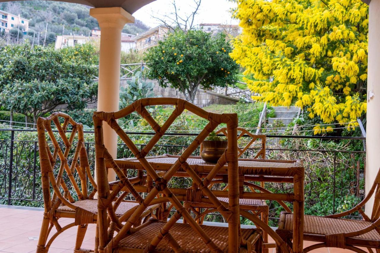Villa Dei Fiori - Exclusive Villa With Garden In Sorrento Coast Vico Equense Bagian luar foto