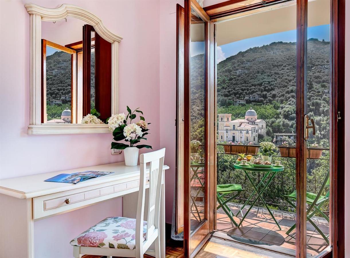 Villa Dei Fiori - Exclusive Villa With Garden In Sorrento Coast Vico Equense Bagian luar foto