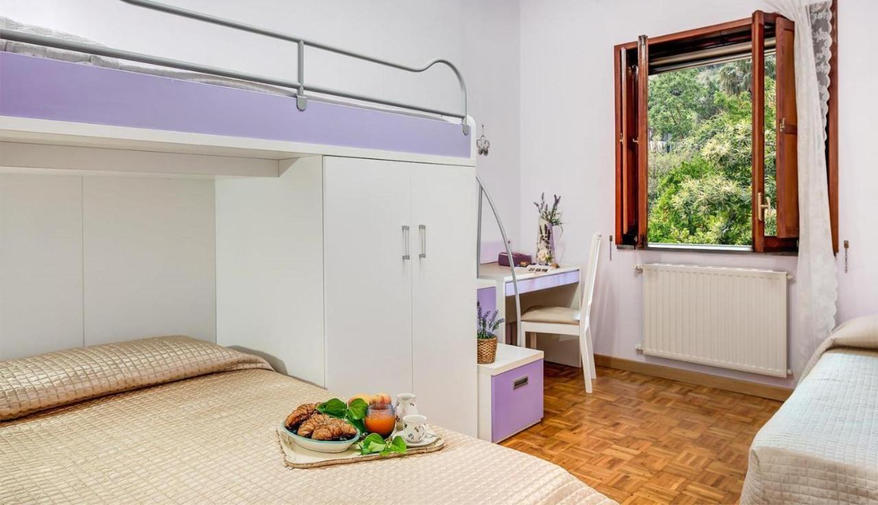 Villa Dei Fiori - Exclusive Villa With Garden In Sorrento Coast Vico Equense Bagian luar foto